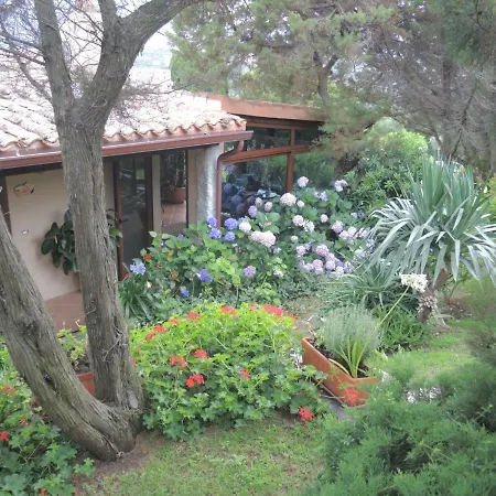 Sea View Eden * פורטו צ'רבו